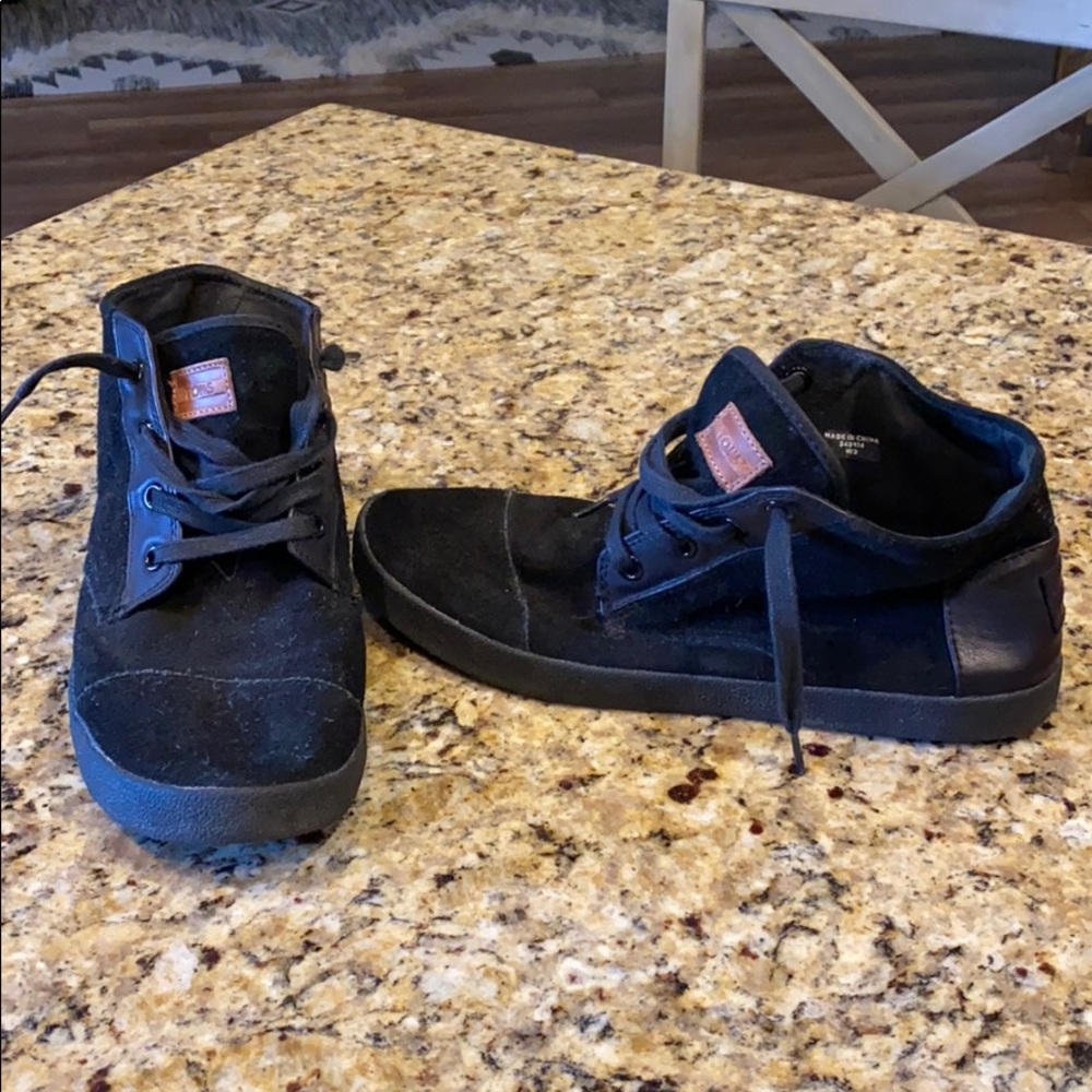 Toms high tops